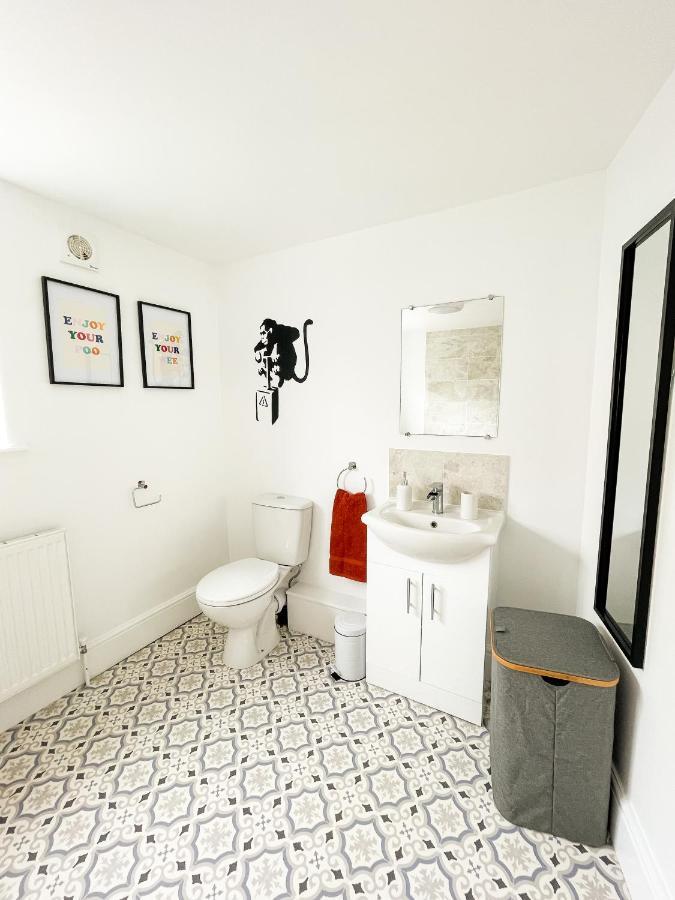 The New Found Lamb Apartment คลีทอร์ปส์ ภายนอก รูปภาพ