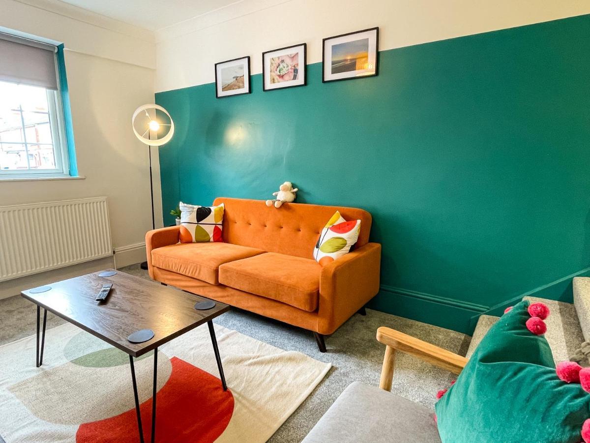 The New Found Lamb Apartment คลีทอร์ปส์ ภายนอก รูปภาพ